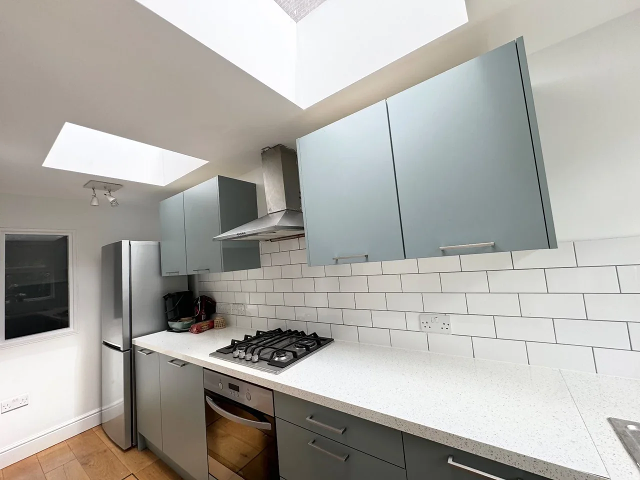 Flat Bracewell Road in Greater London