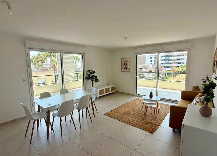 Flat Avenue des Cavaliers in Villeneuve-Loubet