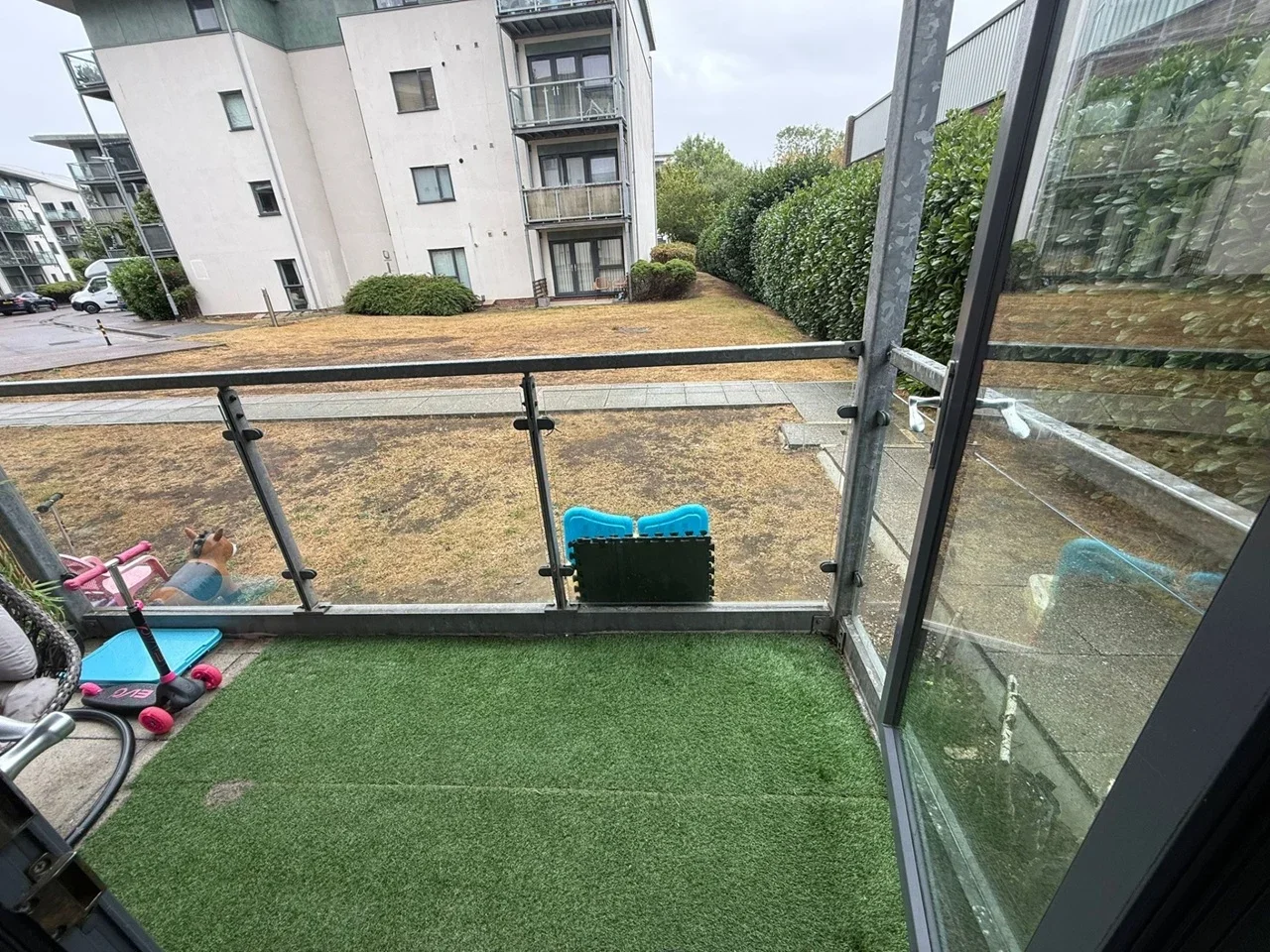 Flat Rollason Way in Brentwood