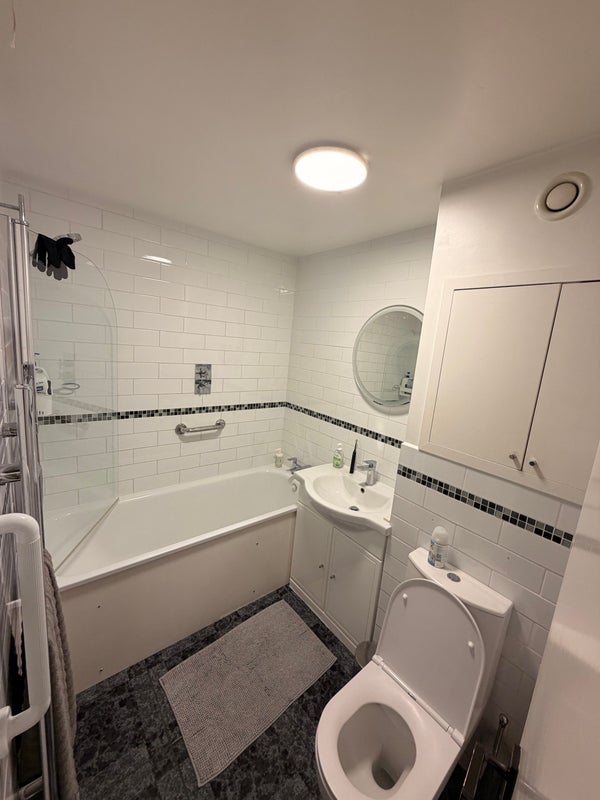 Room Rodney Road in Greater London