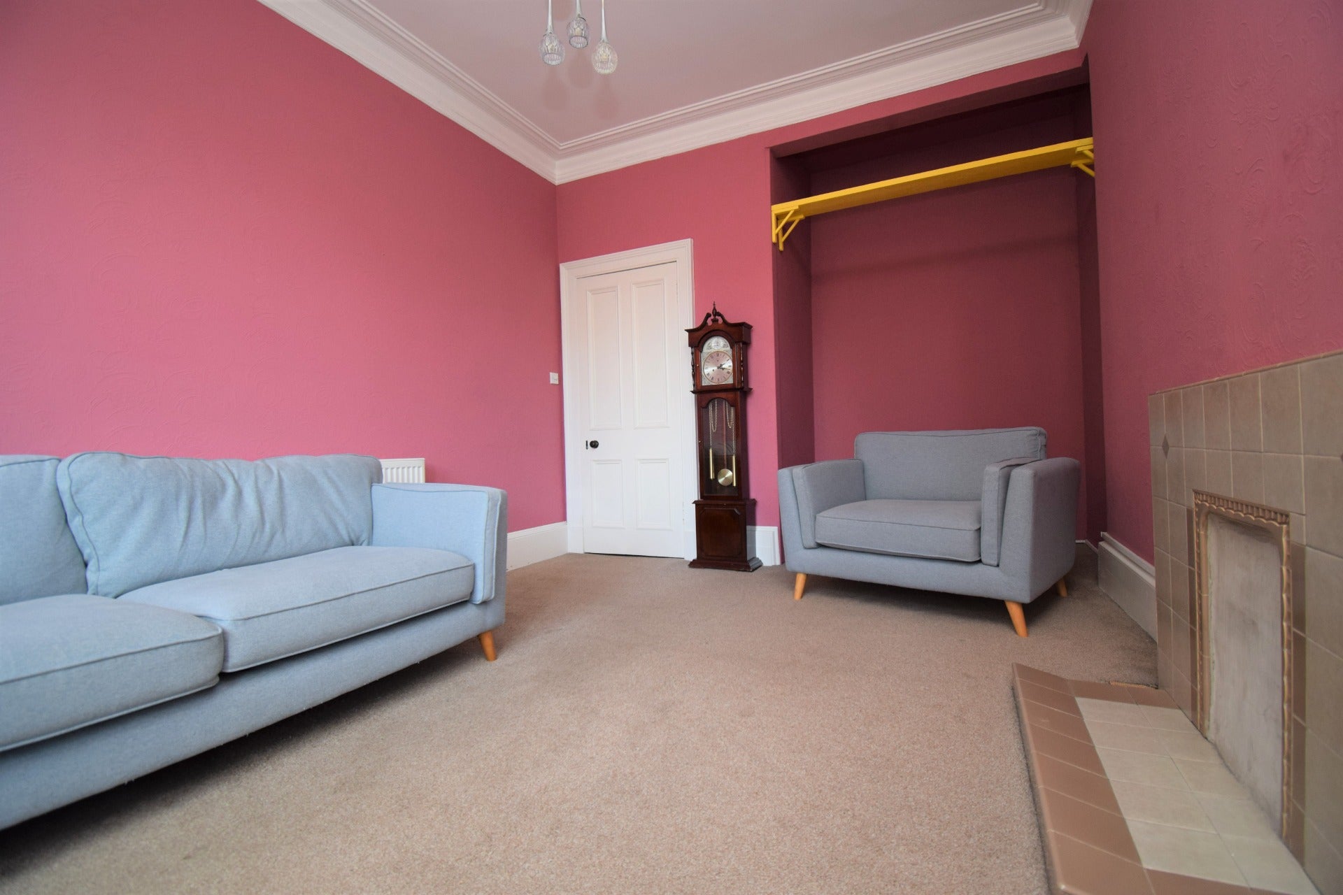 Flat Daisy Street in Glasgow