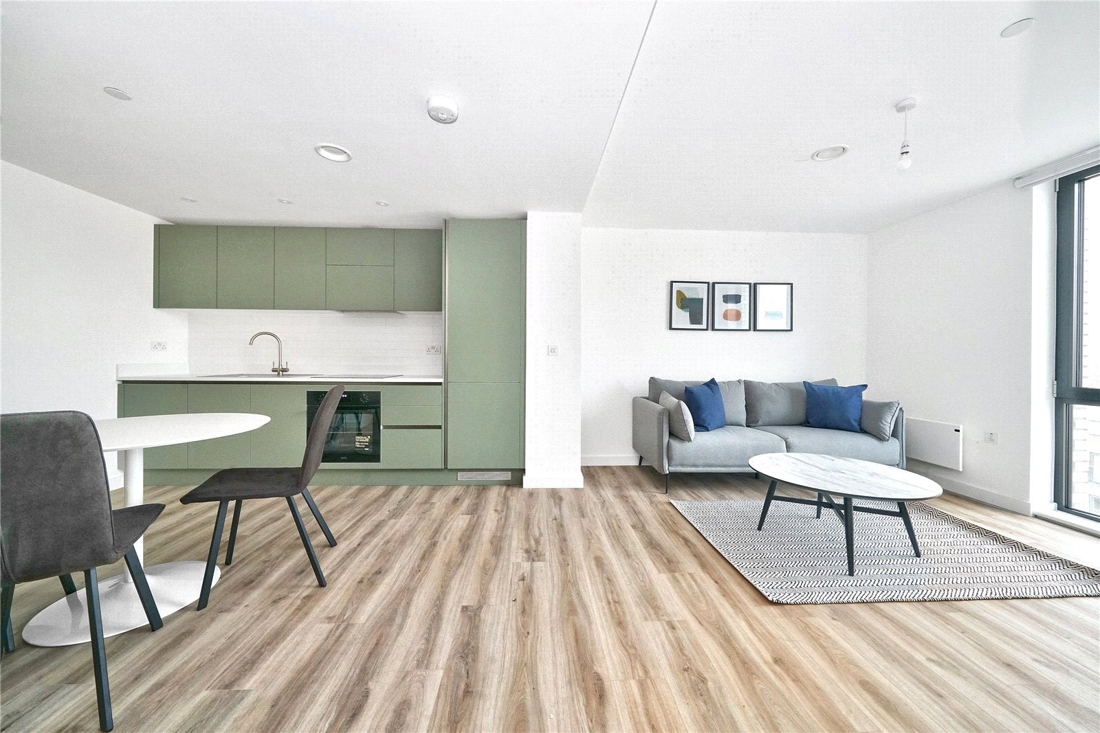 Flat Kimpton Road in Luton