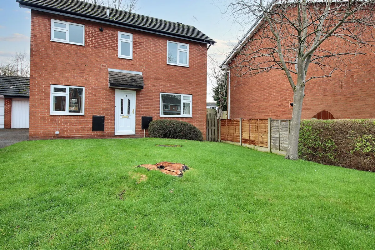 House Francis Road in Frodsham