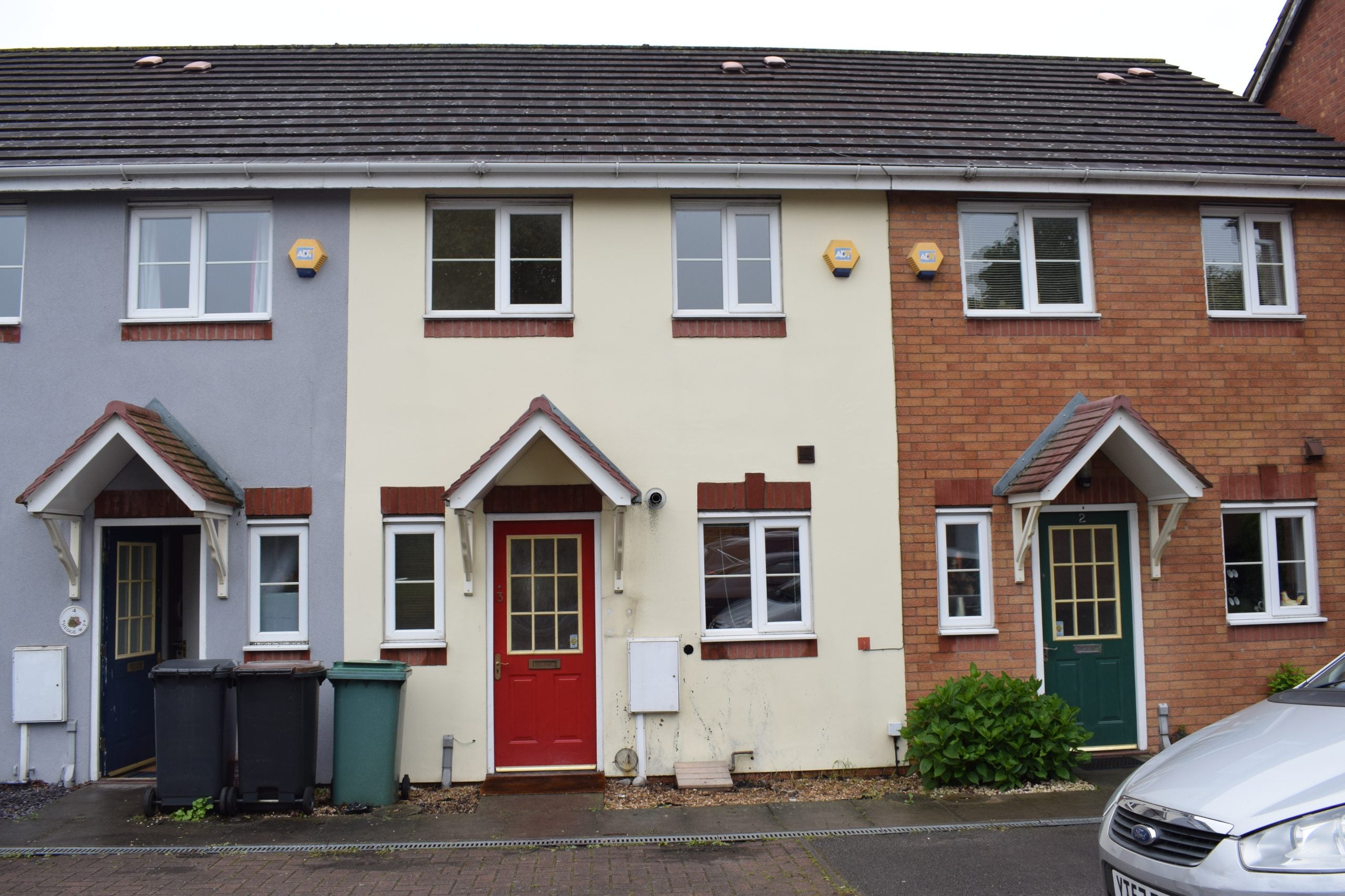House Hedge Way in Nuneaton and Bedworth