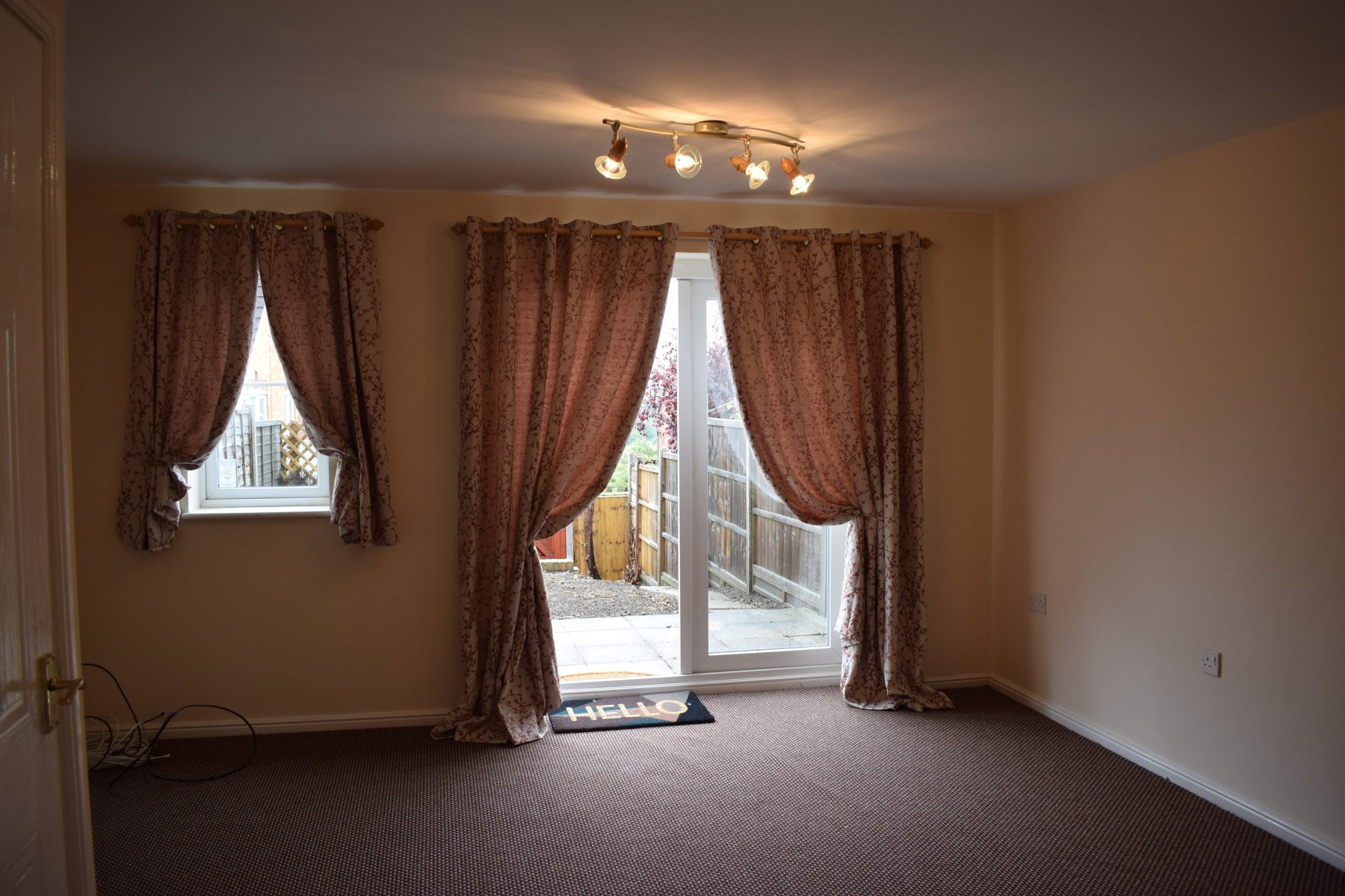 House Hedge Way in Nuneaton and Bedworth