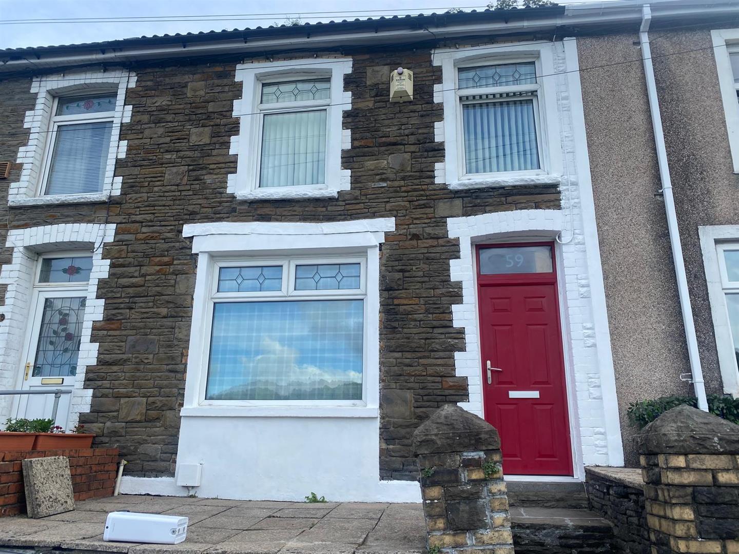 House Pontshonnorton Road in Pontypridd