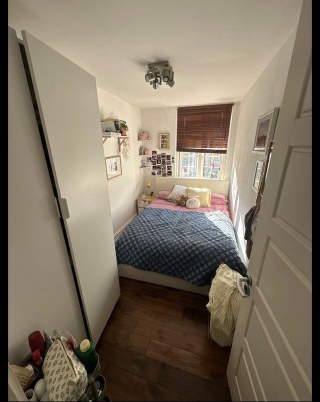 Room Bowater Close in Greater London