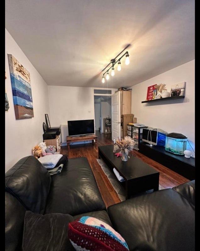 Room Bowater Close in Greater London