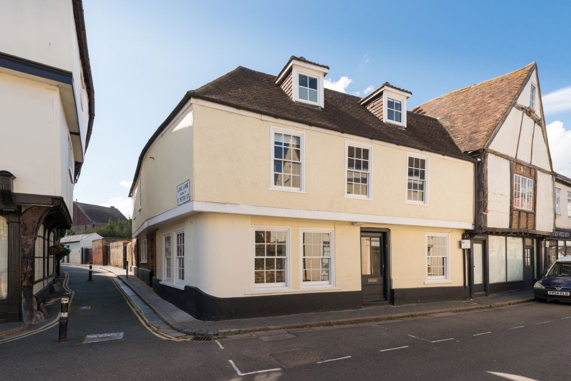 Flat Love Lane in Sandwich