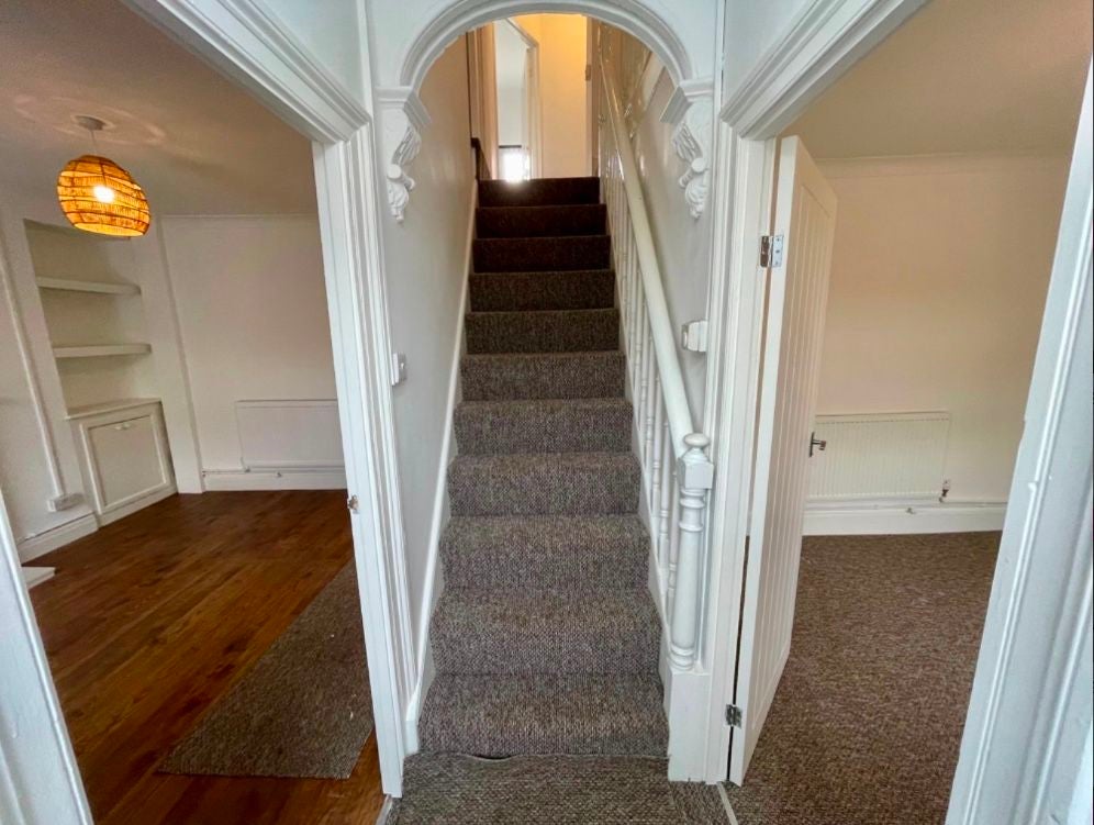 House Birchgrove Road in Glais