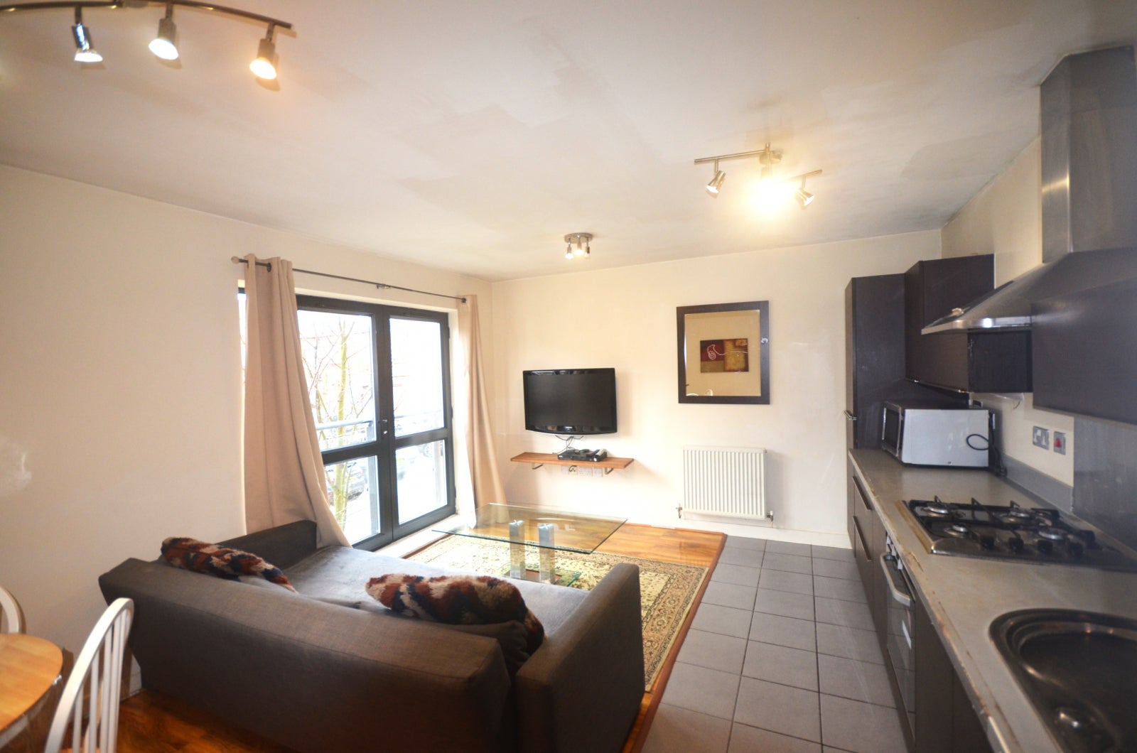 Flat Parham Drive in London