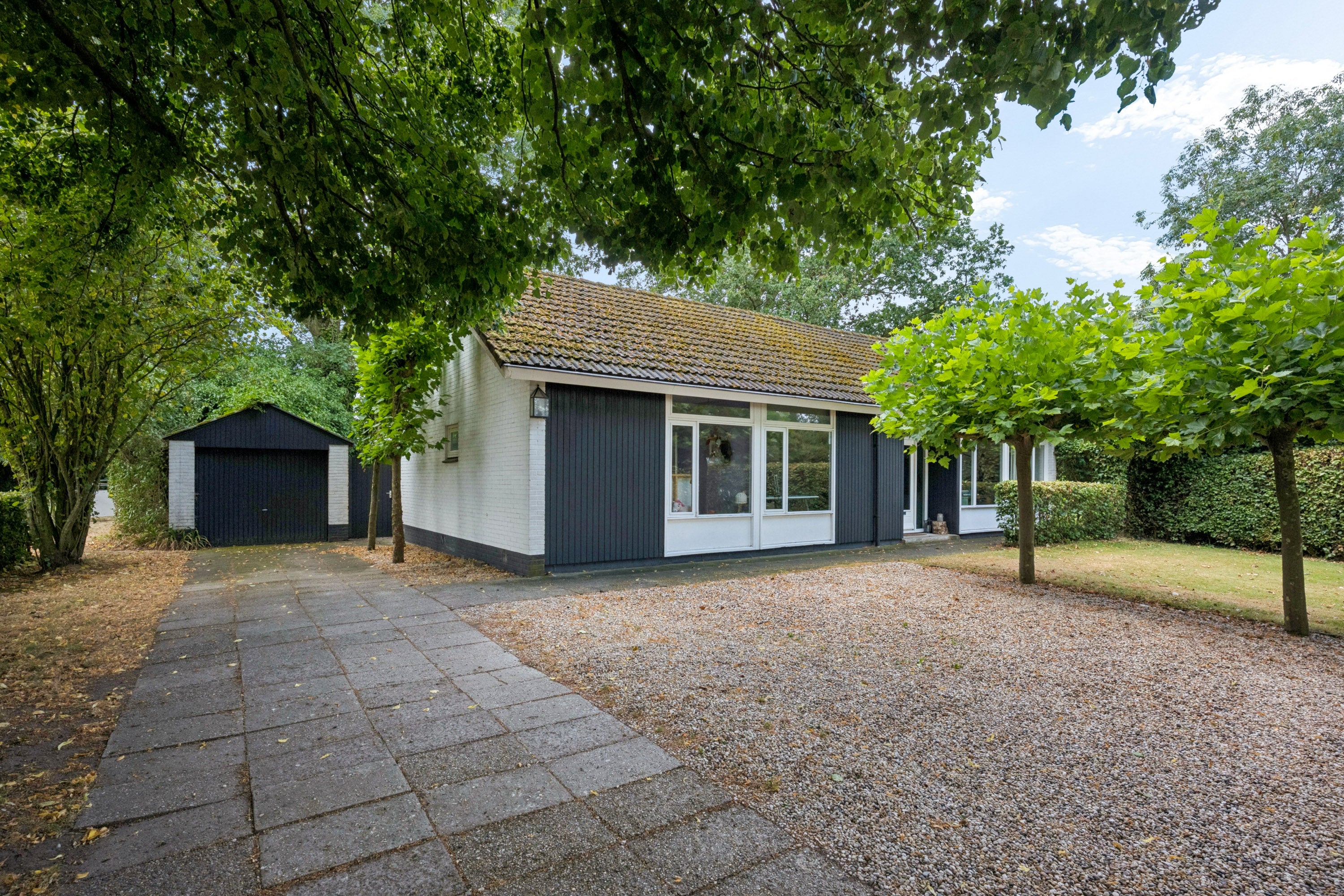 Vrijstaande woning te koop: Mgr. Van De Weteringstraat 59, Hoogland