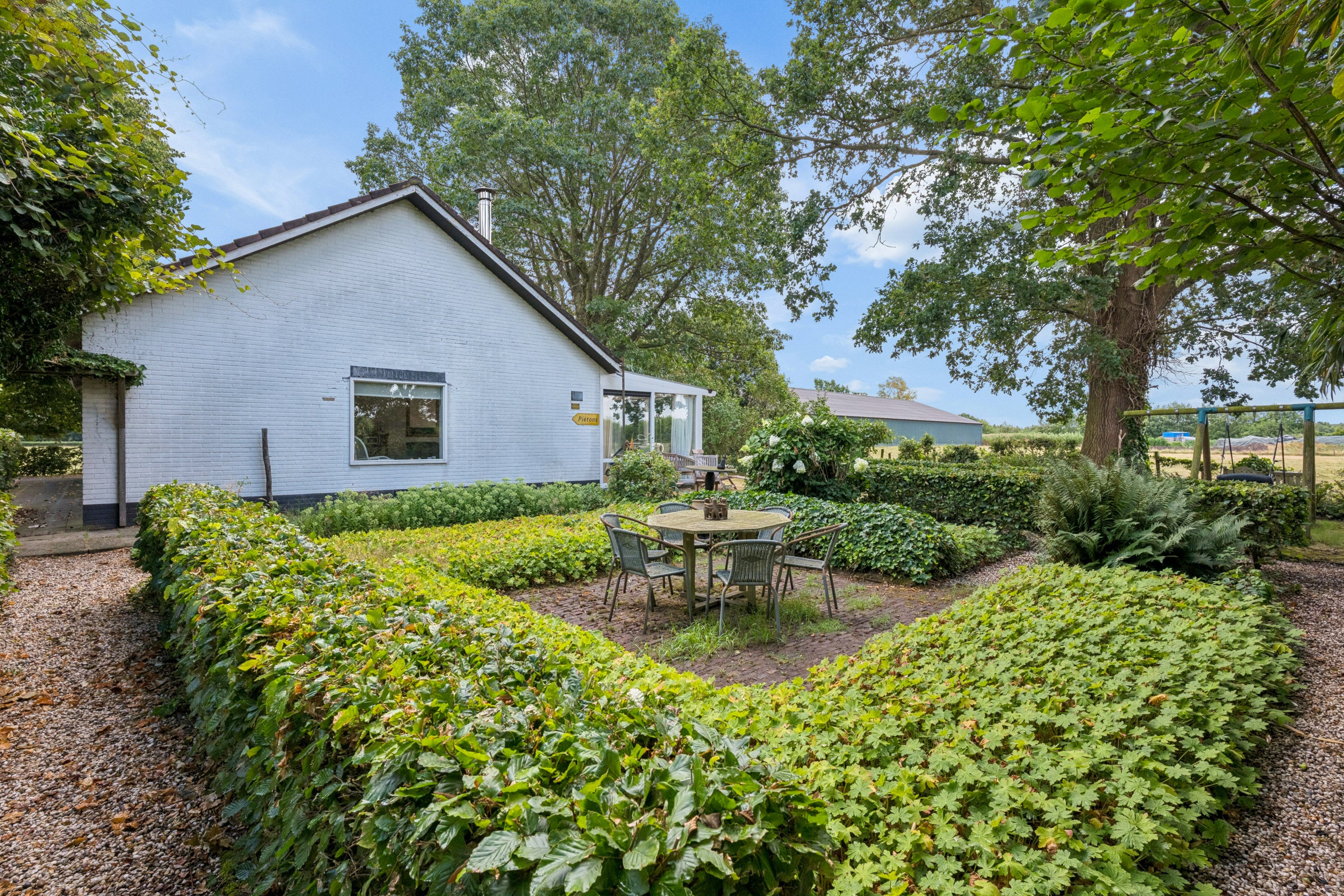 Vrijstaande woning te koop: Mgr. Van De Weteringstraat 59, Hoogland