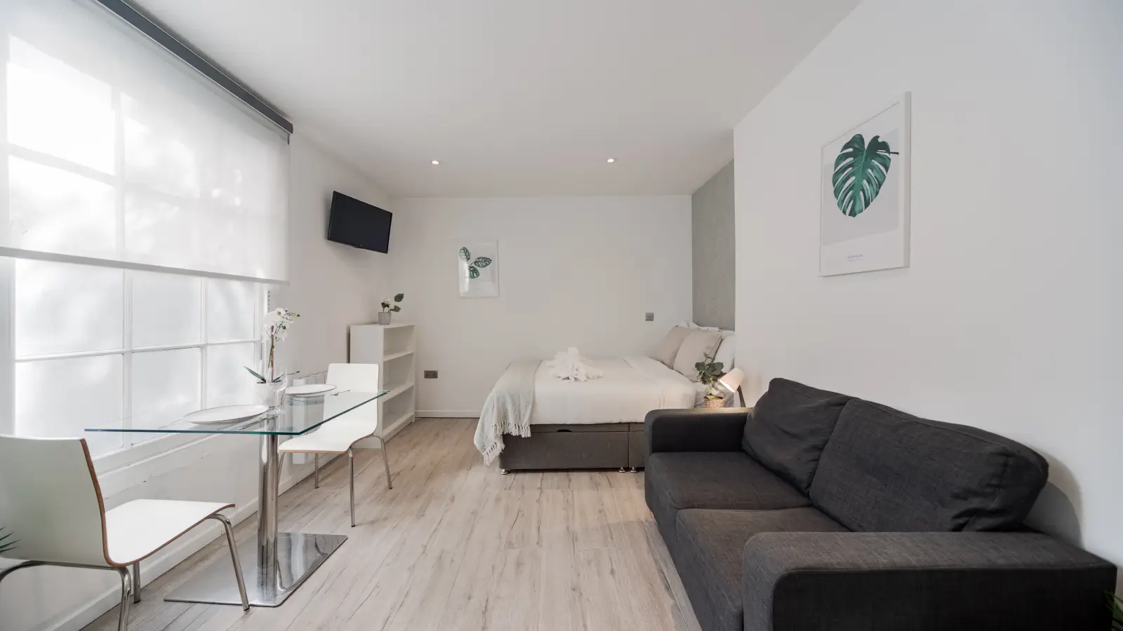 Flat Queensborough Terrace in City of Westminster