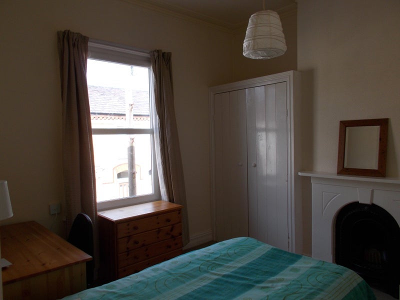 Room Belgrave Road in Liverpool