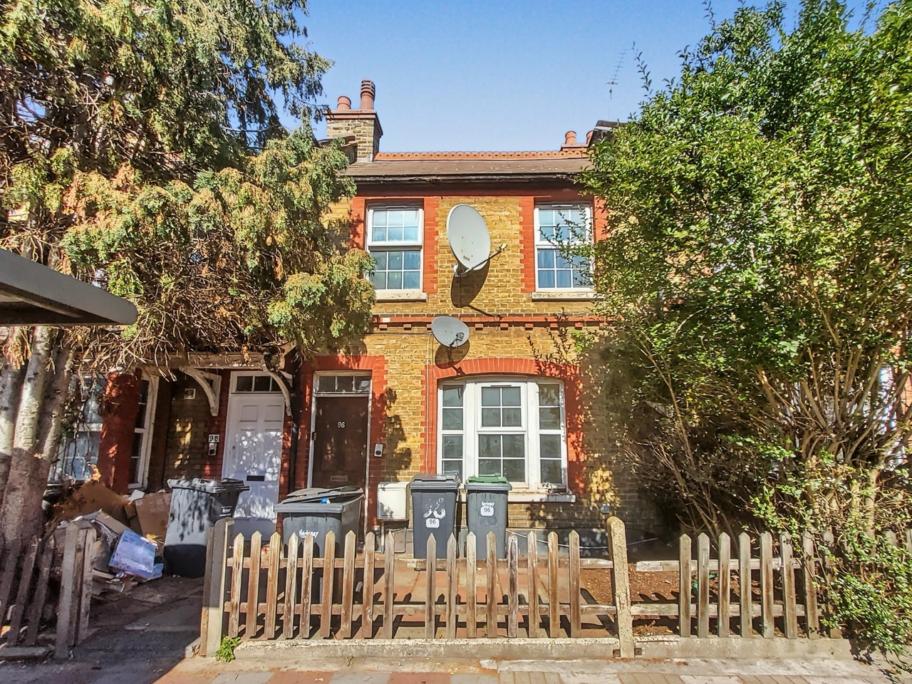 House Lordship Lane in Greater London