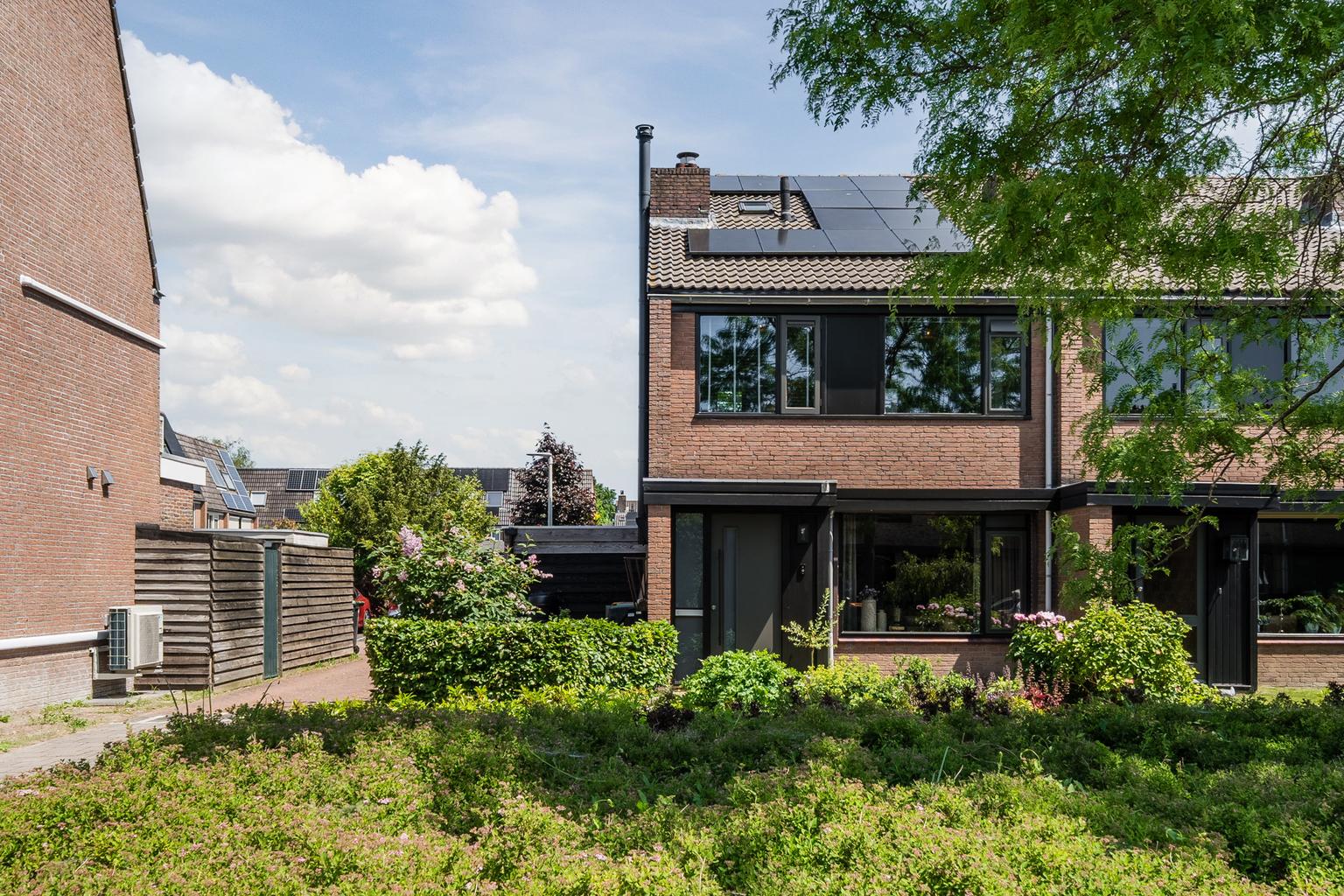 Huis Langeweide 132 in Zuid-Scharwoude