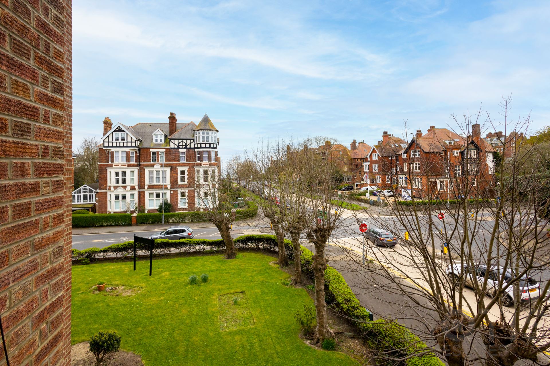 Flat Sandgate Road in Folkestone and Hythe District