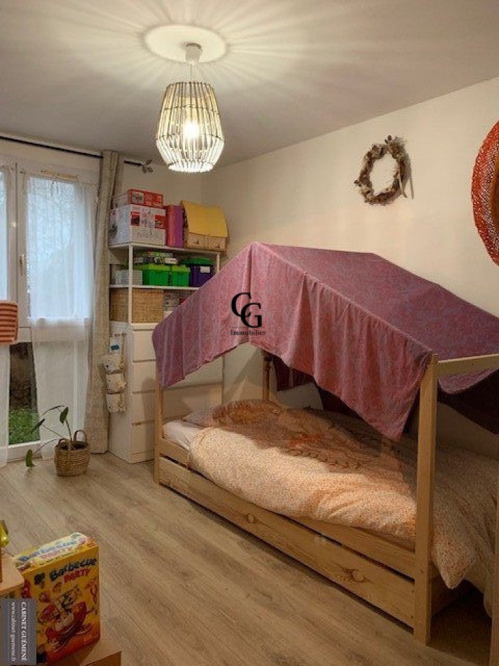 Flat Rue Président Desmars in Nantes