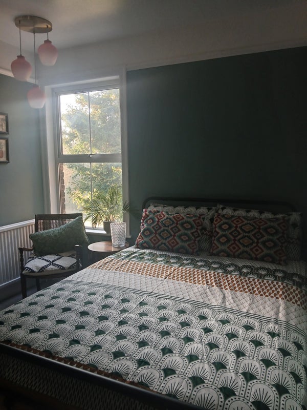 Room Holland Road in Maidstone