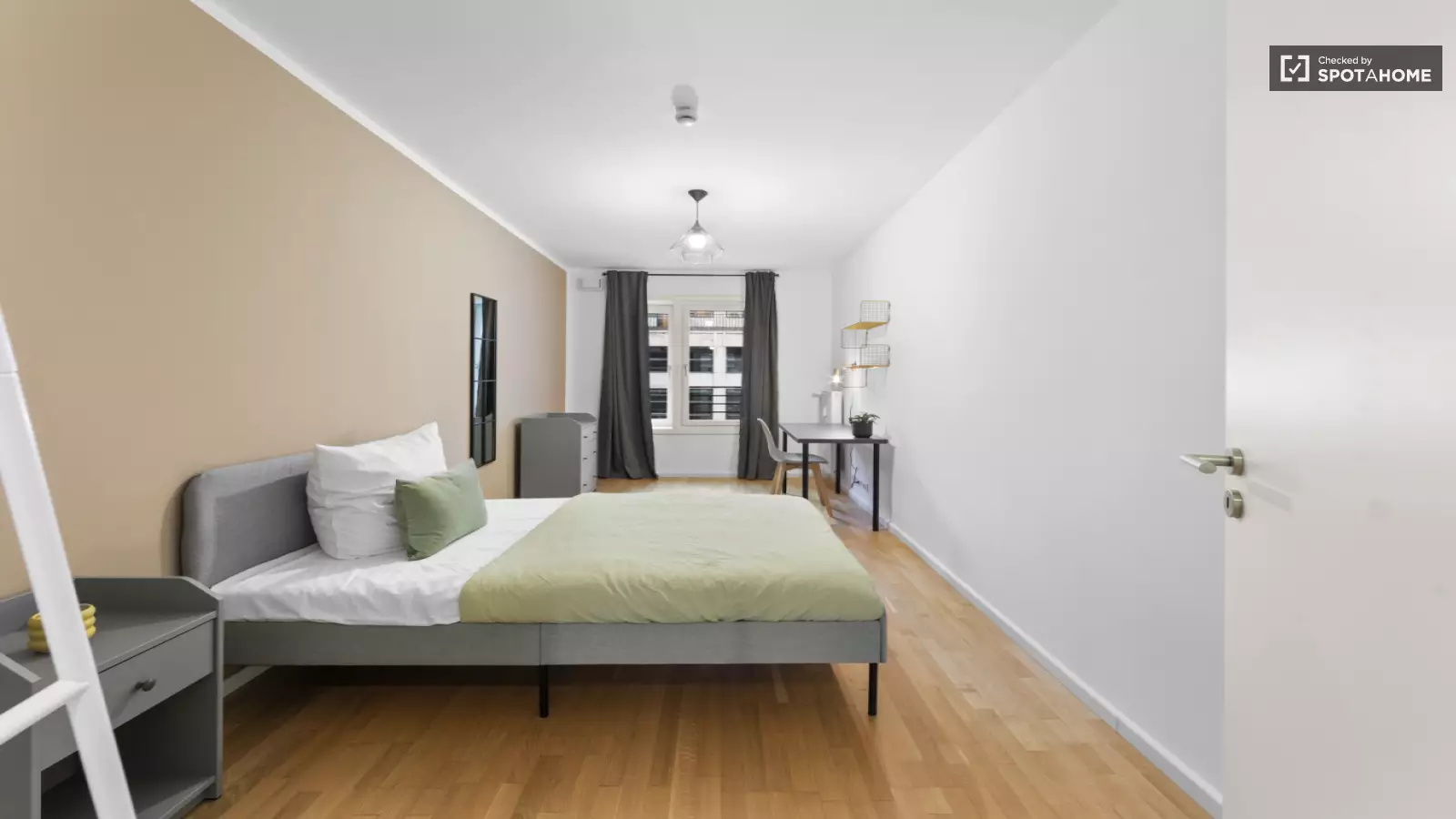 Wohnung Kronenstraße in Berlin