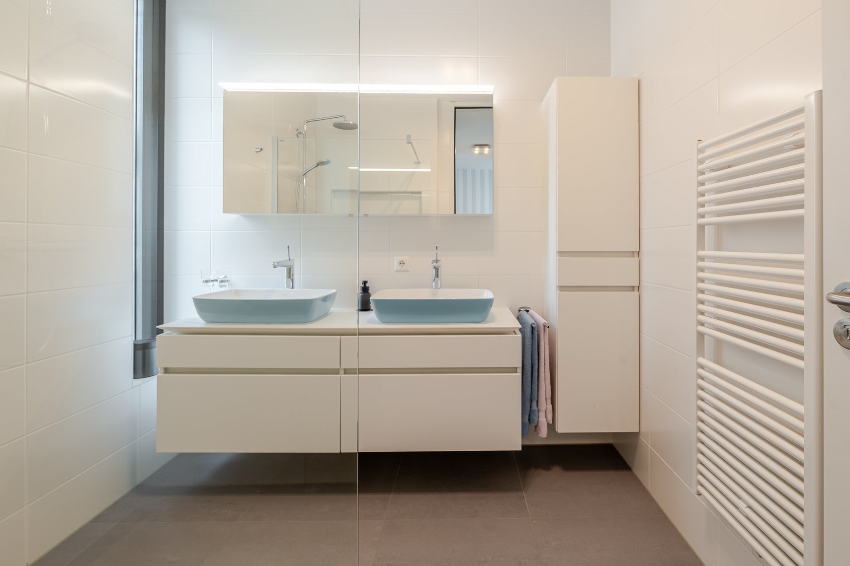 Twee-onder-één-kap te koop: Bosanemoonstraat 19, Ulvenhout