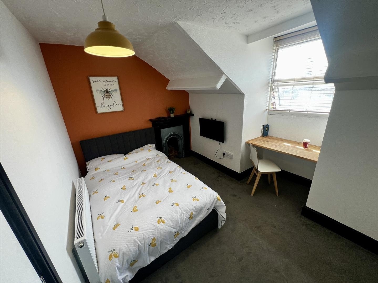 Room Stretton Road in Leicester