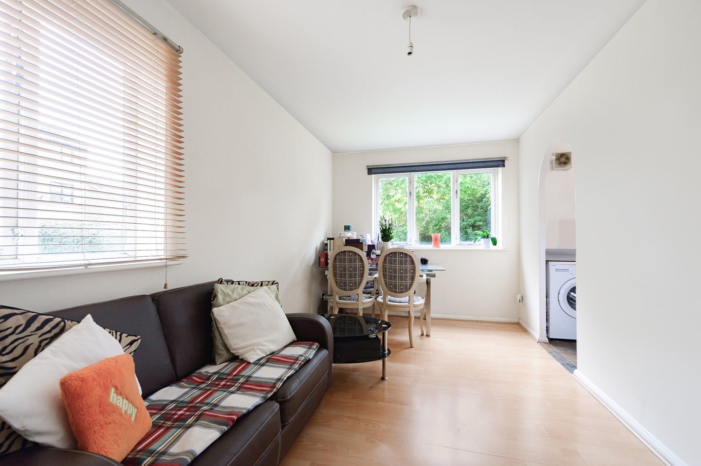 Flat Upton Close in Greater London