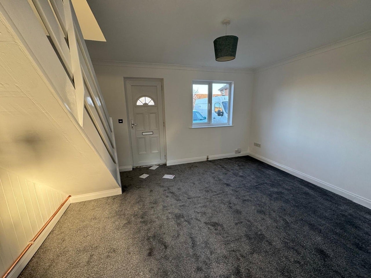 House Lockeridge Close in Trowbridge