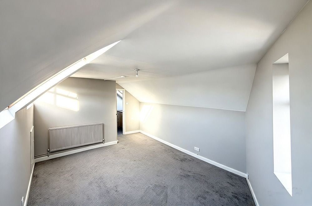 Flat Upper Park Road in St Leonards