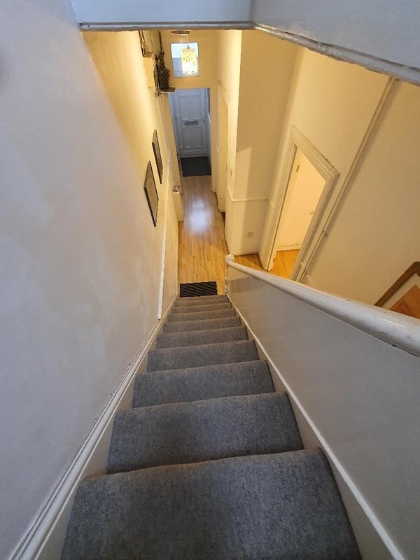 Room Villiers Road in Bristol