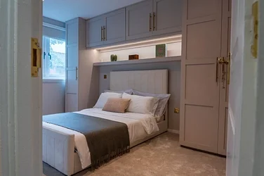 Flat Lymington Road in Greater London