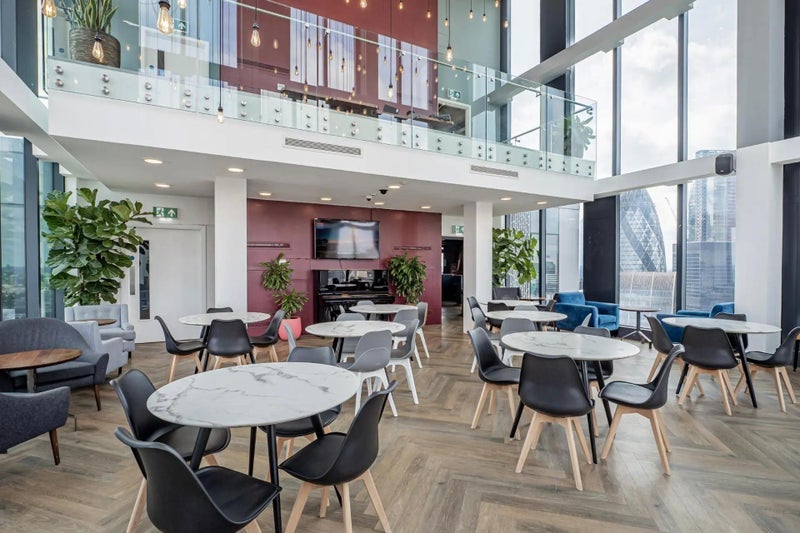 Room Frying Pan Alley in Greater London
