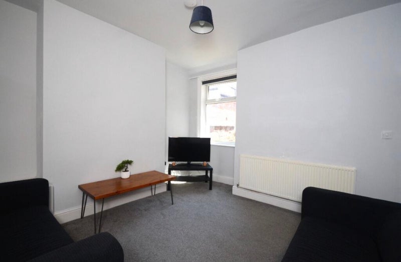 Room Moseley Road in Manchester