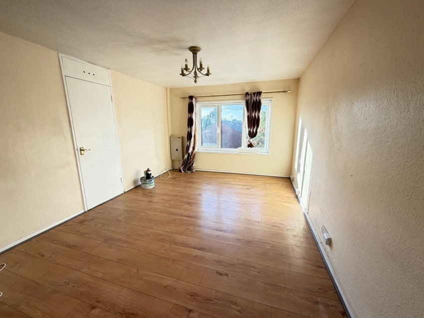 Flat Whitley Close in Borough of Spelthorne