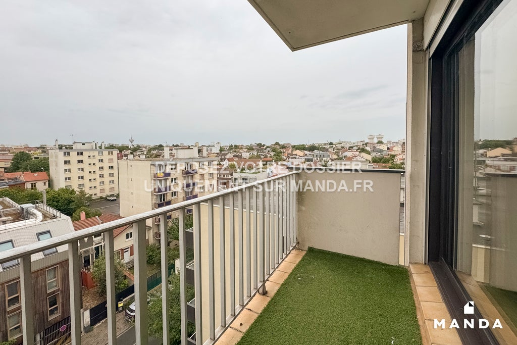 Flat Rue des Chantereines in Montreuil