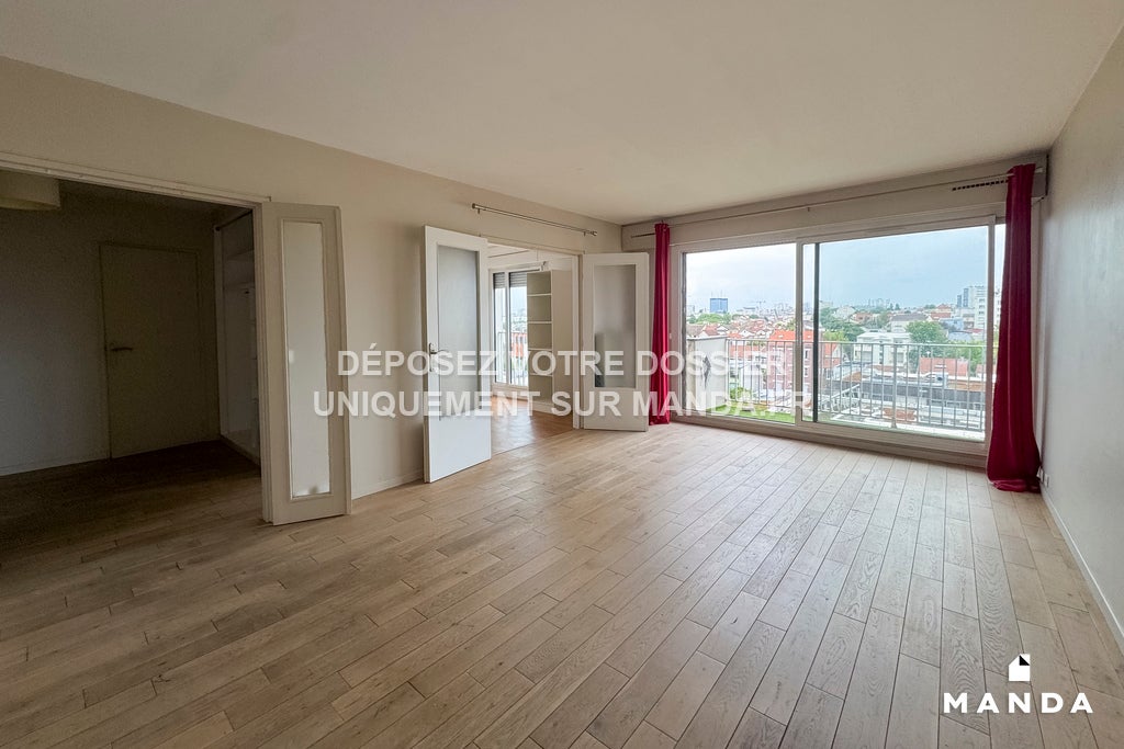 Flat Rue des Chantereines in Montreuil