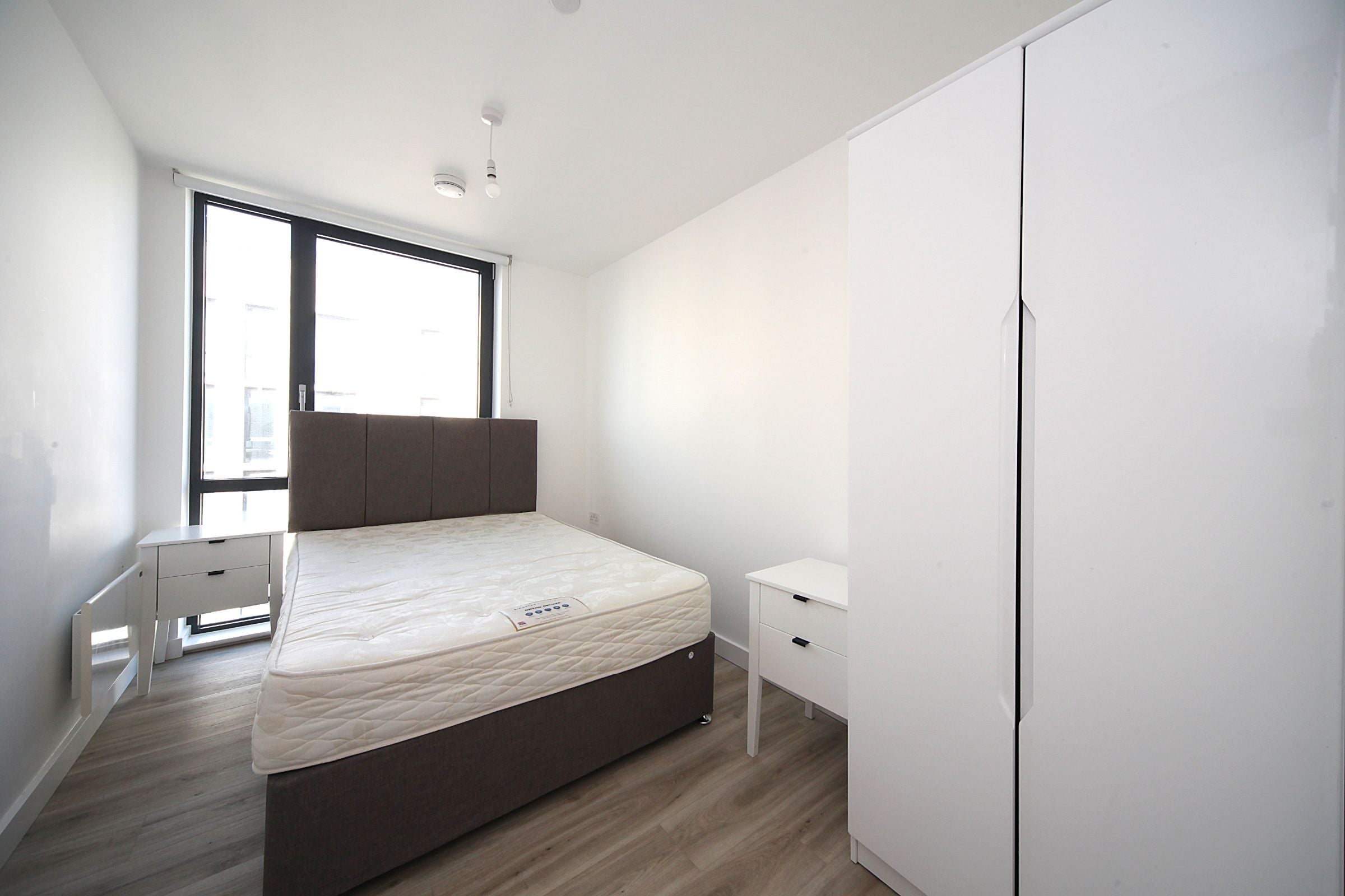 Flat Kimpton Road in Luton