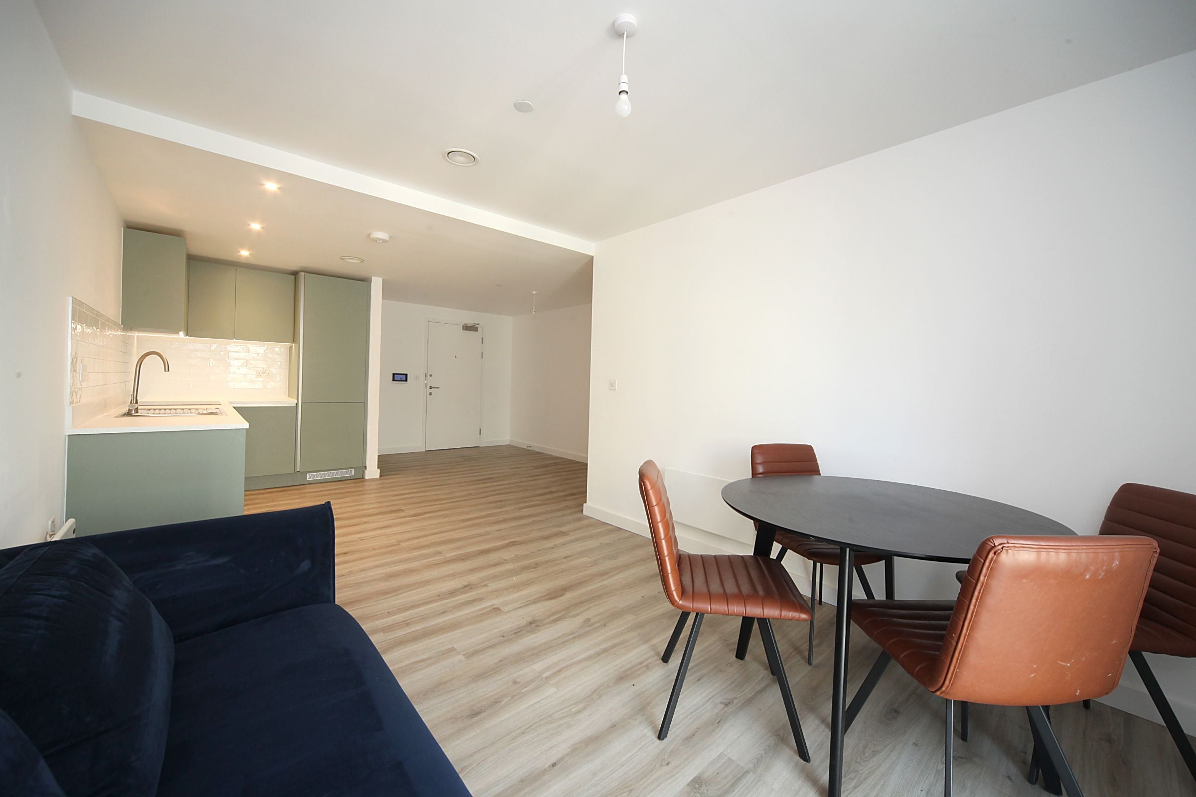 Flat Kimpton Road in Luton