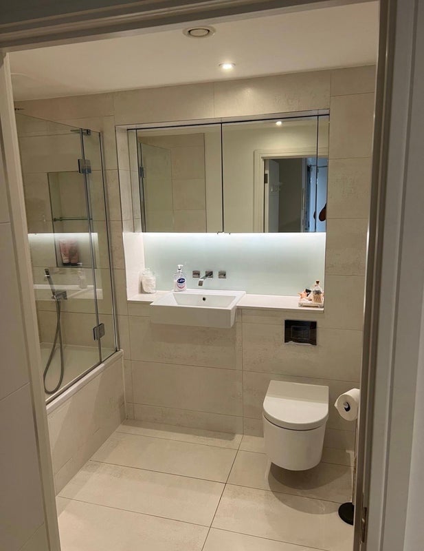 Flat Streatham Hill in Greater London