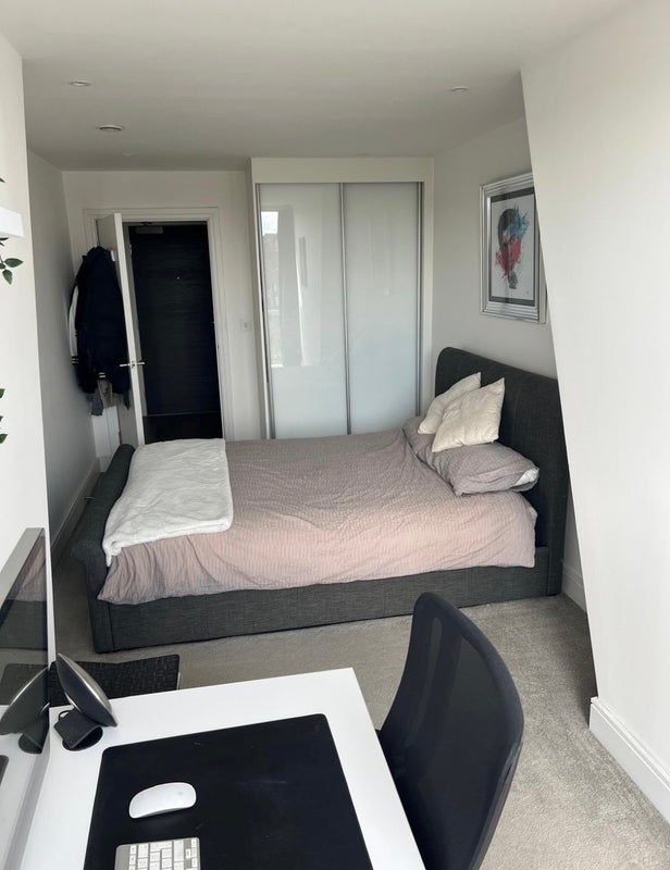 Flat Streatham Hill in Greater London