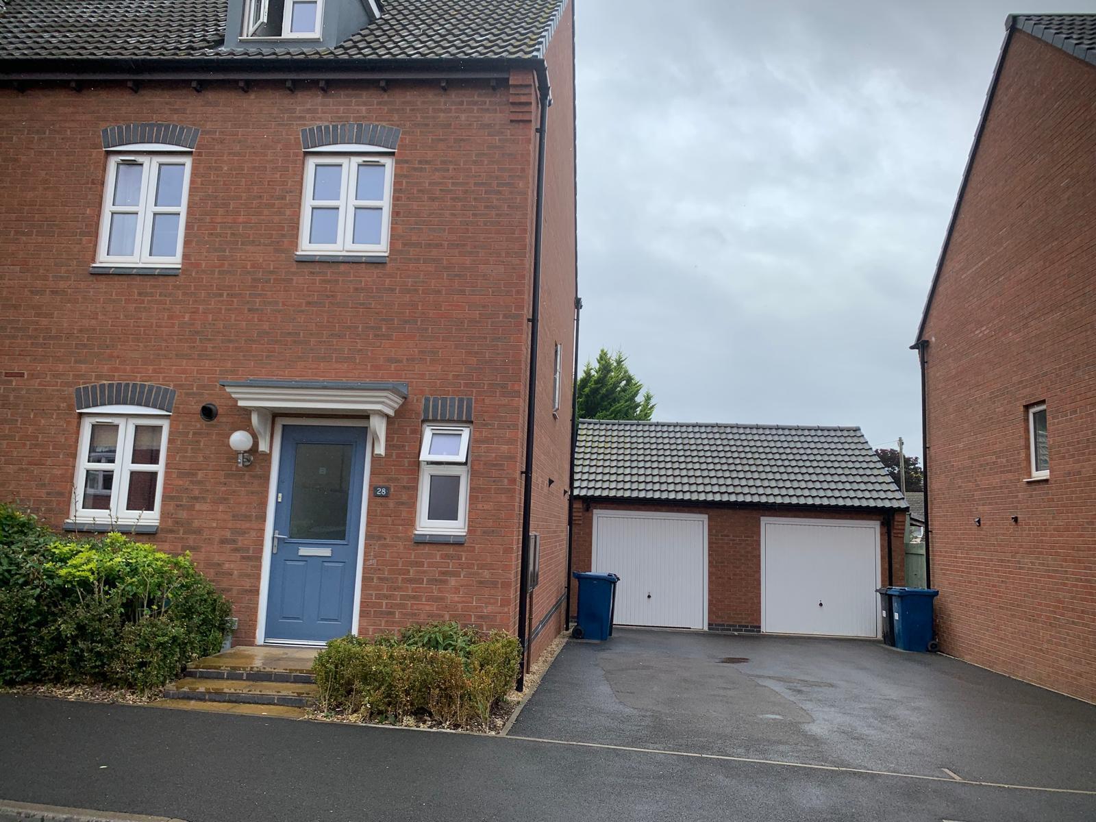 House Autumn Close in Rushcliffe