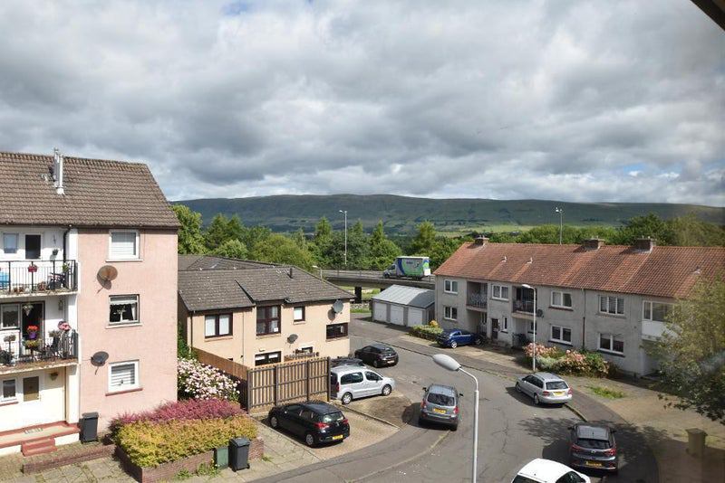 Room Freeland Place in Kirkintilloch