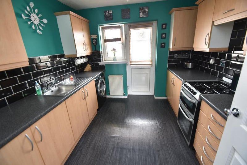 Room Freeland Place in Kirkintilloch