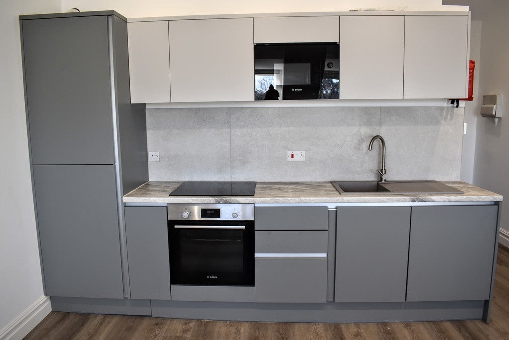 Flat Wilmslow Road in Manchester