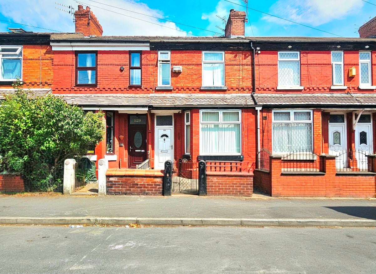 House Barlow Road in Manchester