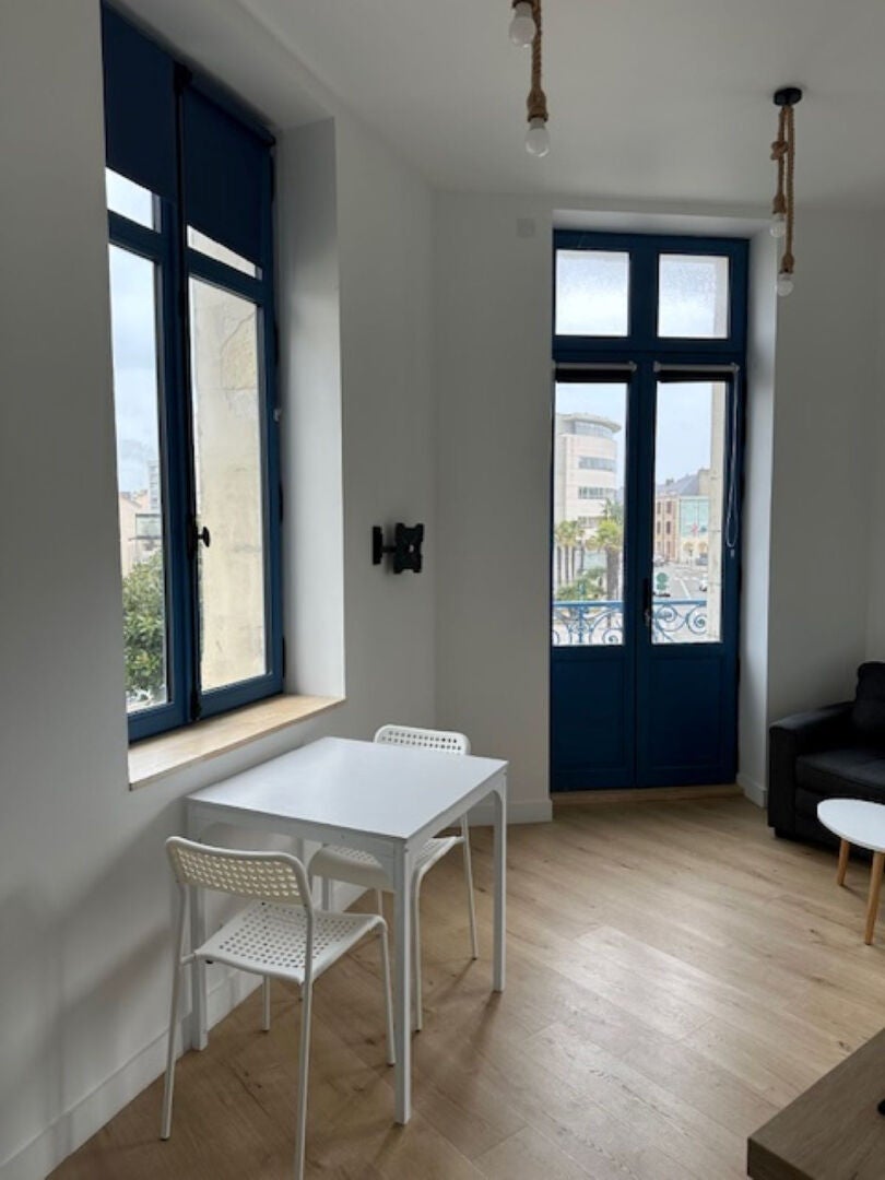 Flat Rue du Maréchal Joffre in Les Sables-d'Olonne