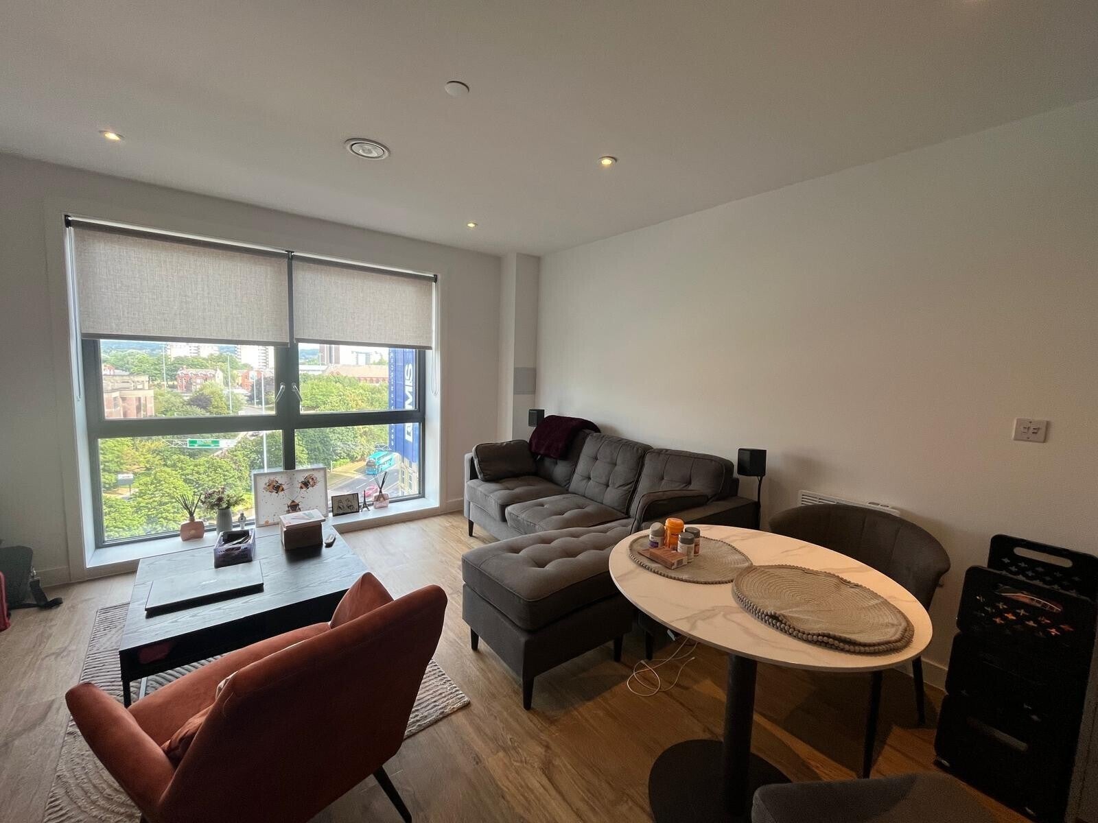 Flat Saxton Lane in Leeds