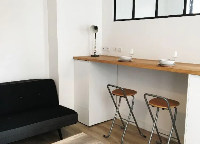 Flat Rue Legendre in Paris