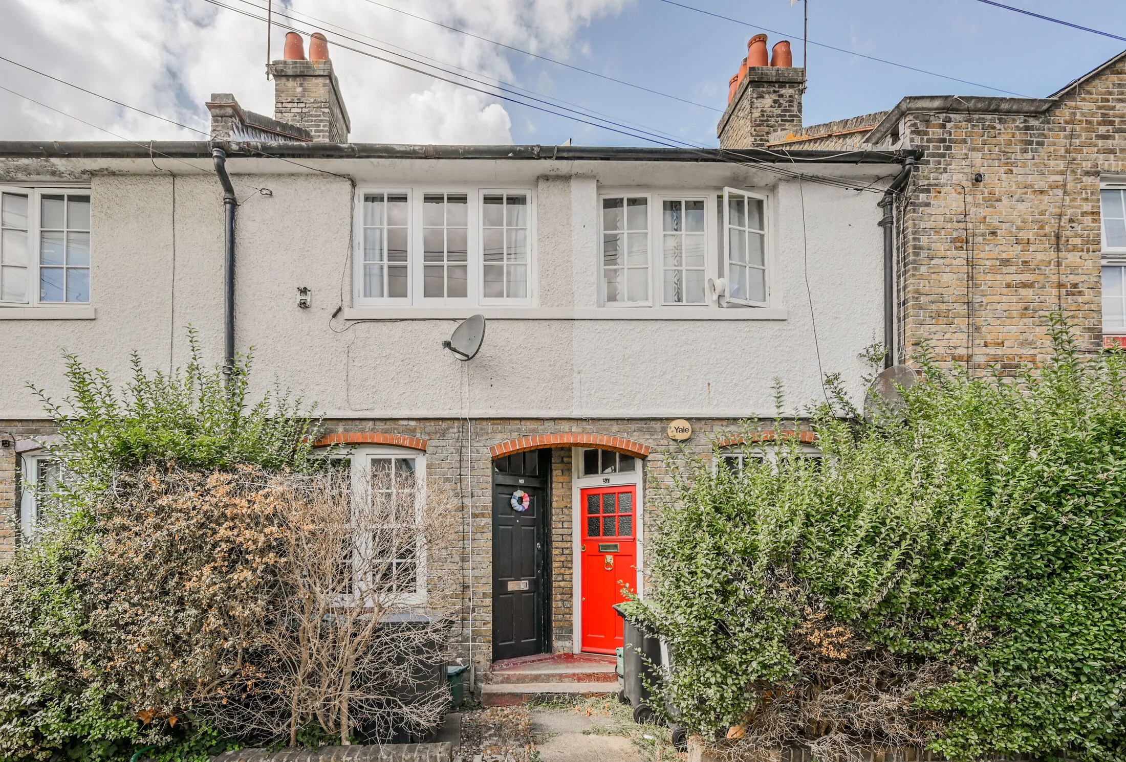 House Chesthunte Road in Greater London